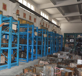 YUYAO HENGXING PIPE CO.,LTD Fabrik Produktionslinie